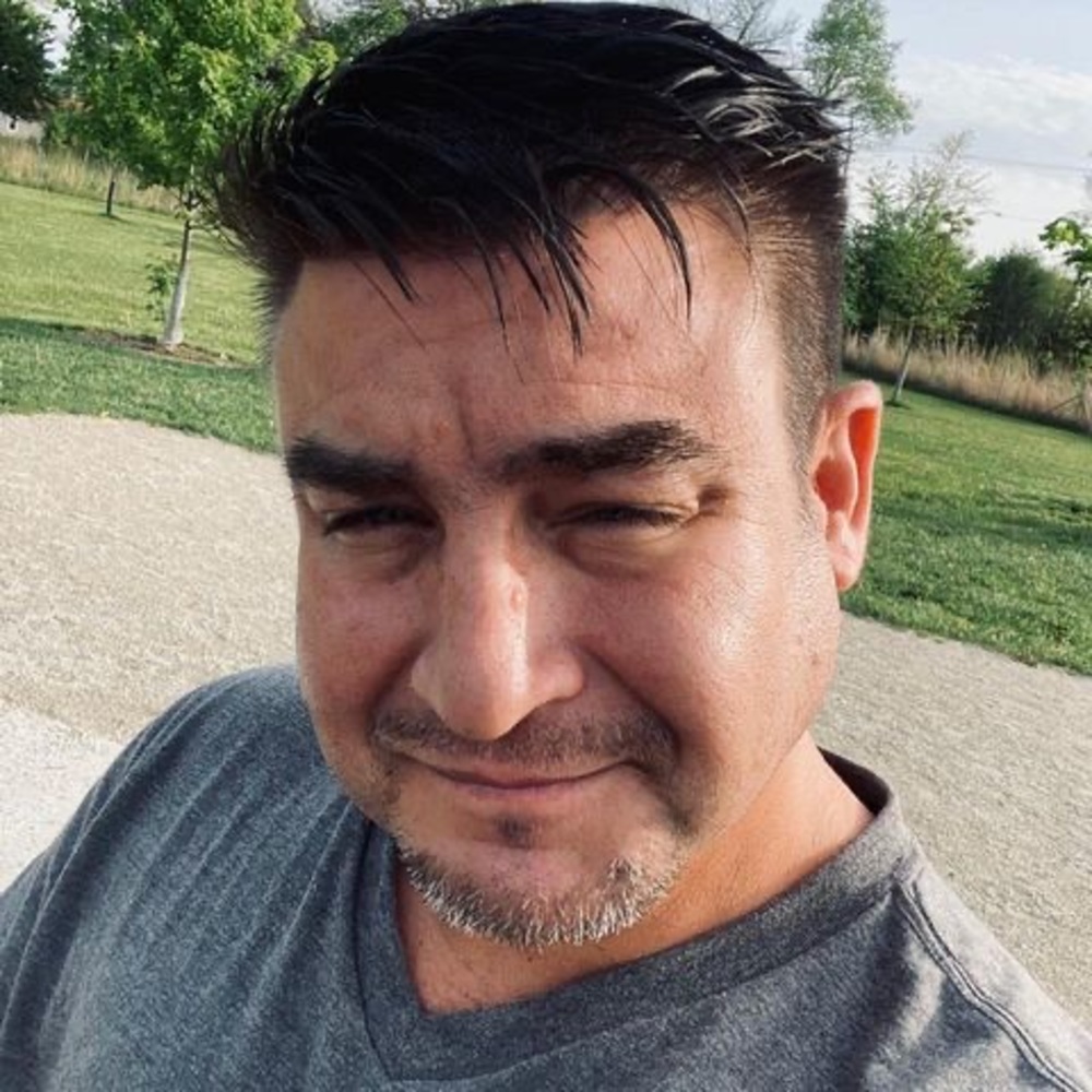 Meet your Posher, Don